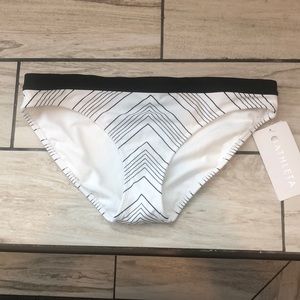Athleta Chevron Bikini Bottoms Size M